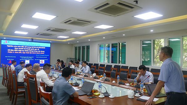 Hội đồng Khoa học và Công nghệ cấp Viện nghiệm thu kết quả nhiệm vụ: Nghiên cứu sửa đổi, bổ sung QCVN 02:2022/BXD Quy chuẩn kỹ thuật quốc gia về Số liệu điều kiện tự nhiên dùng trong xây dựng. Phần 1: Sửa đổi, cập nhật địa danh hành chính